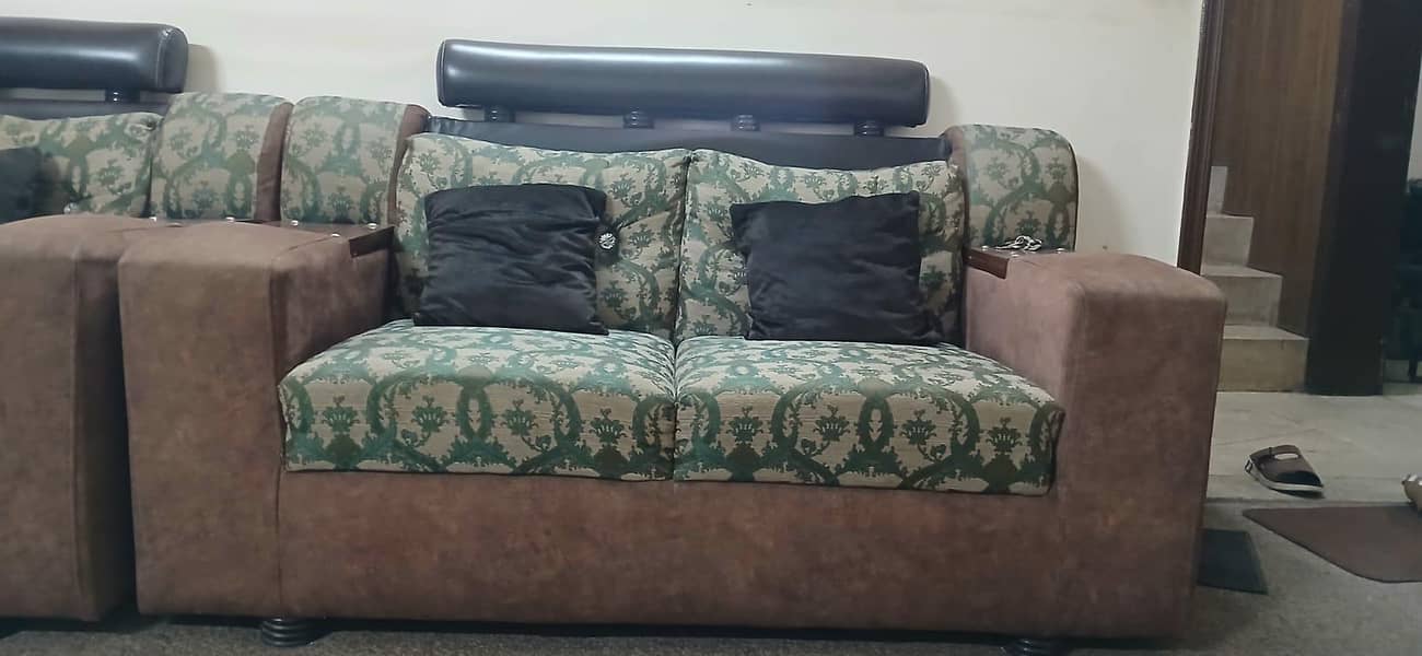 Sofa Set (3-2-1) with centre table 2