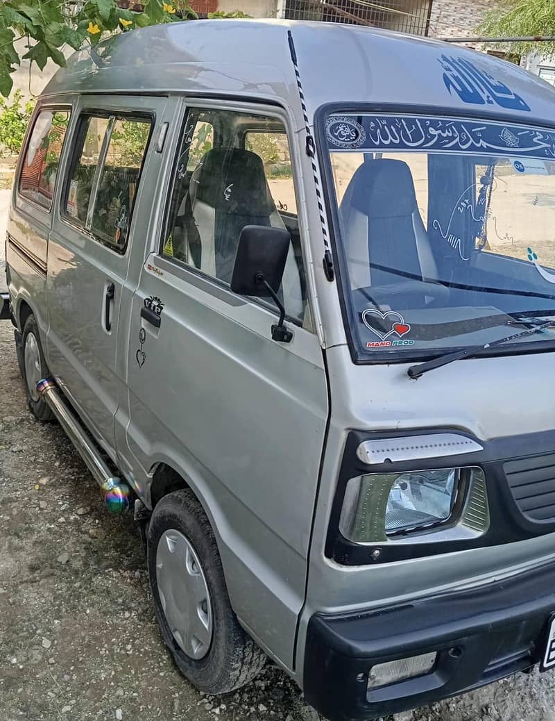 Suzuki Bolan 2011 5