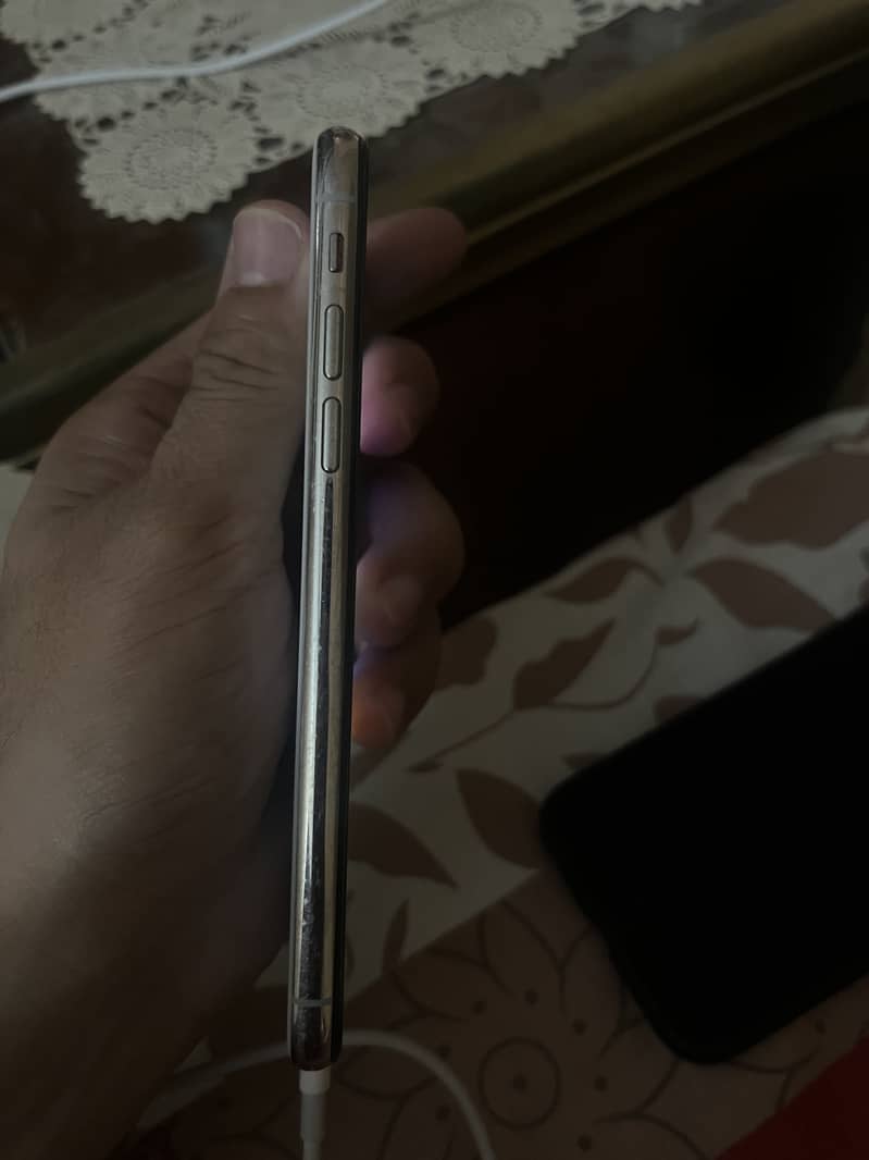 Apple iPhone X 1