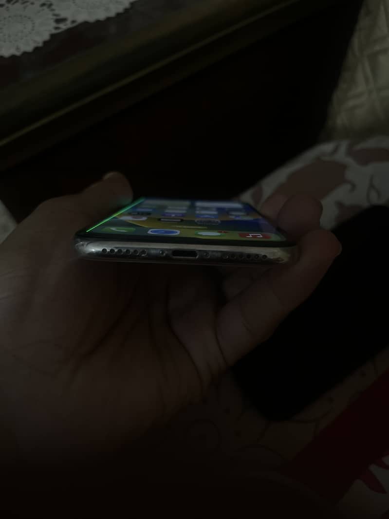Apple iPhone X 8