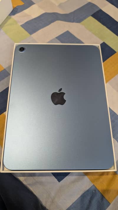 Apple ipad 11, 128GB, Blue, Open Box 10/10