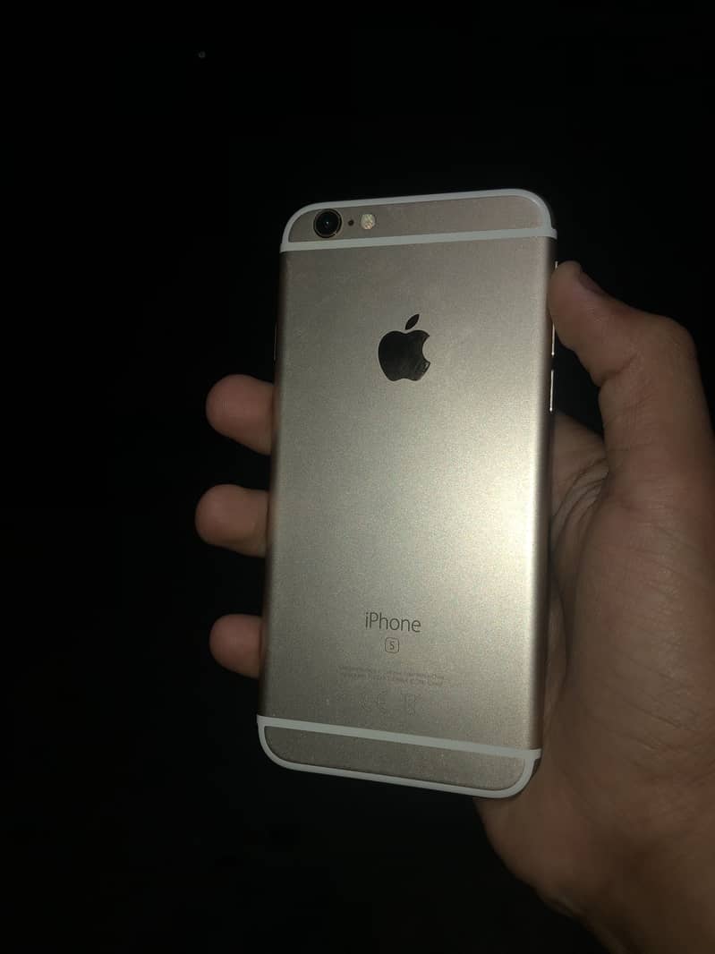 Apple iPhone 6S 1