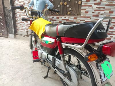 HONDA CD 70 MODEL 21/22 CONDITION AND ENGINE 10/10 0319936//87/66