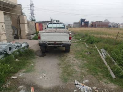 Toyota Hilux 2004