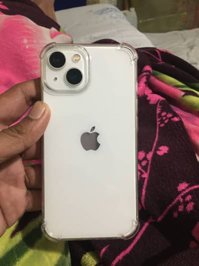 Apple iPhone 13