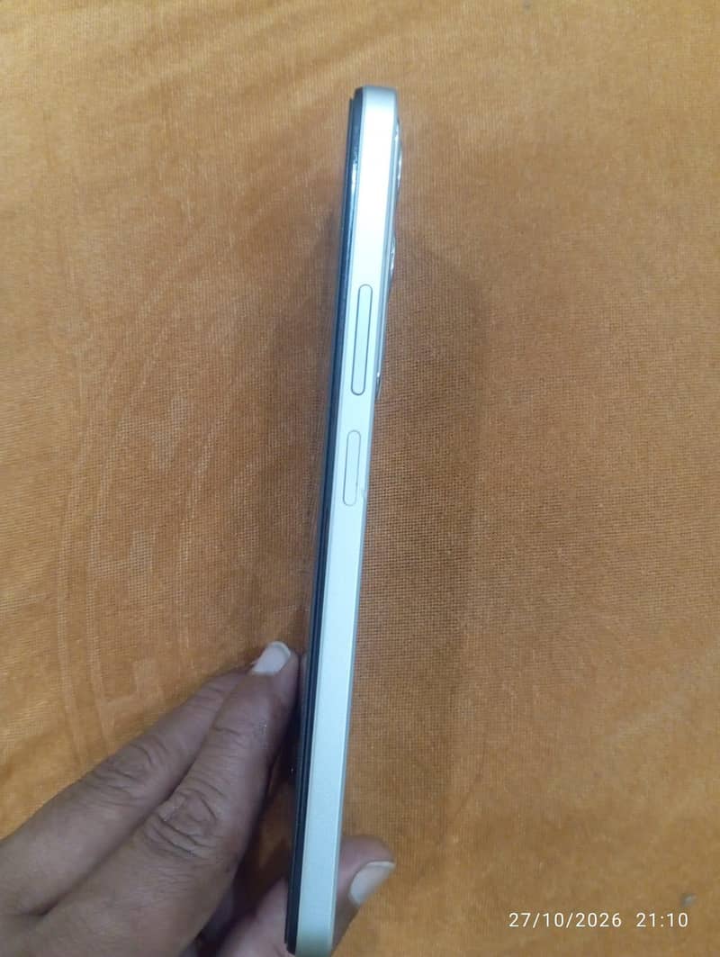 Realme C71 4