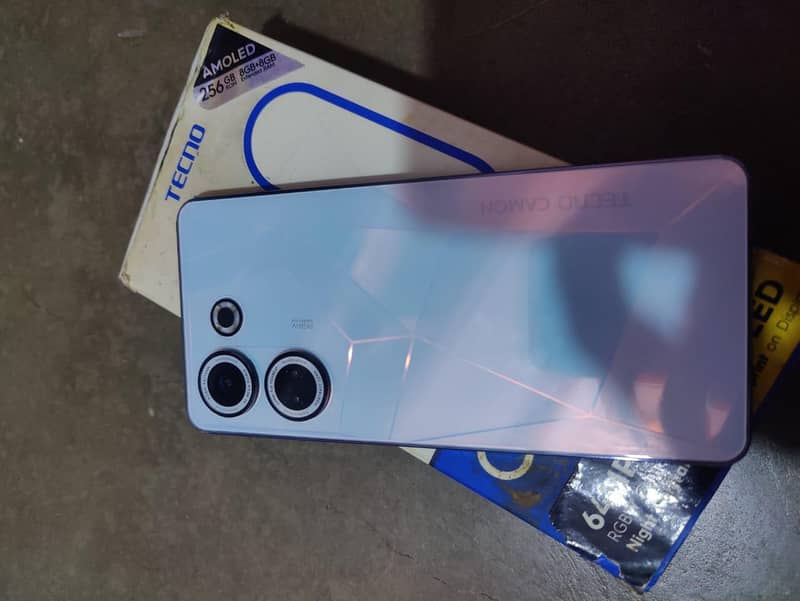 Tecno CAMON 20 0
