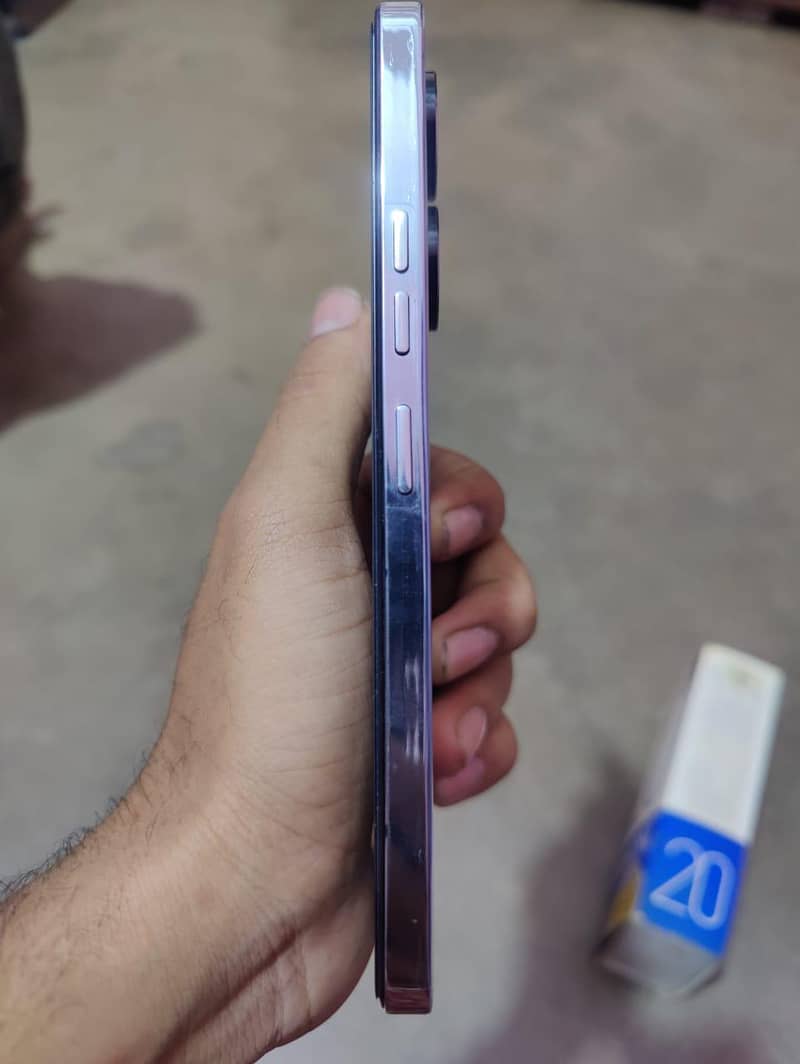 Tecno CAMON 20 4