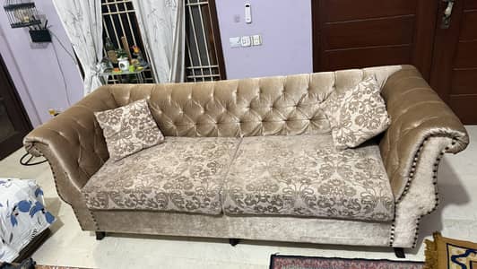 5 seater Sofa Set Royal theme.