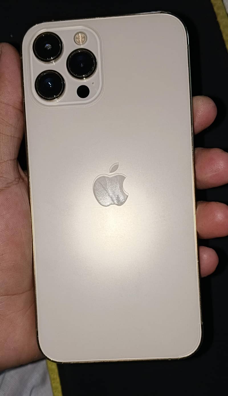 Apple iPhone 12 0