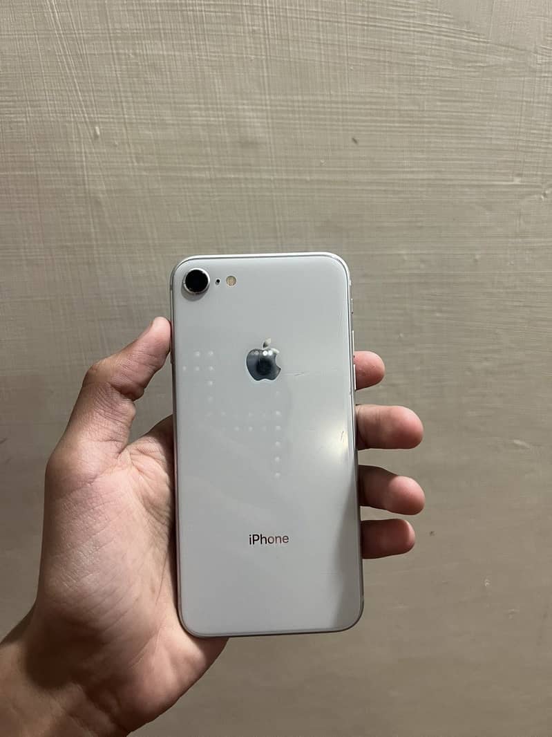 Apple iPhone 8 0