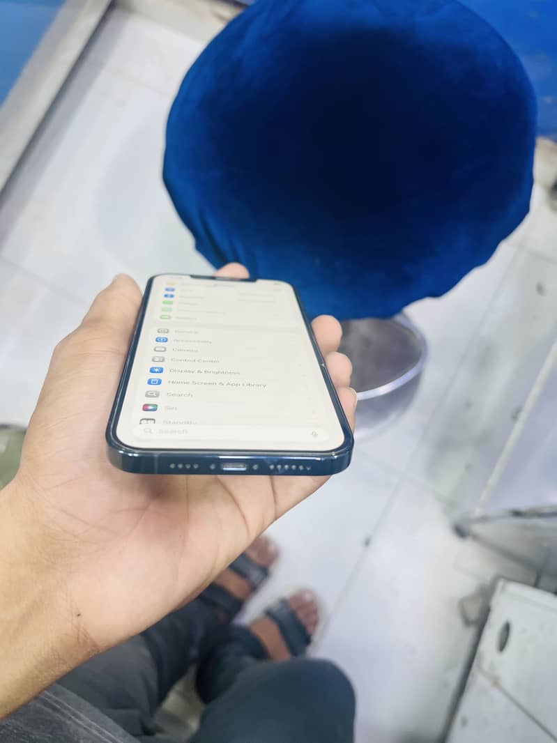 Apple iPhone 12 Pro Max 3