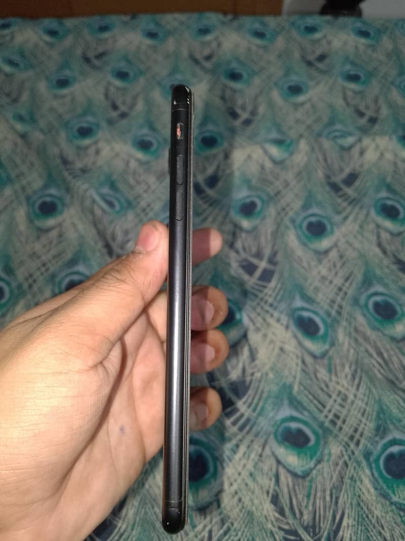 Apple iPhone 7 Plus 2
