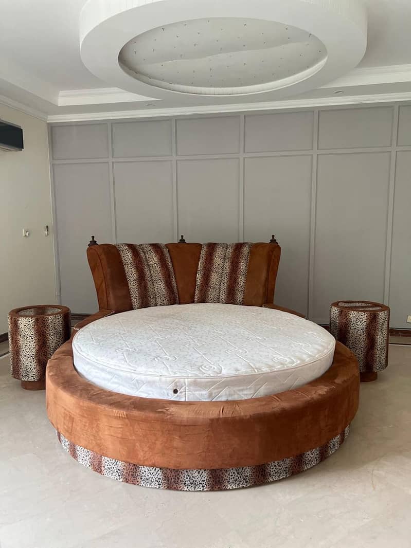 rund bed 0