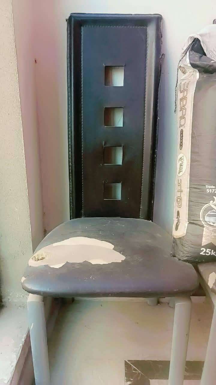 Two chairs 0