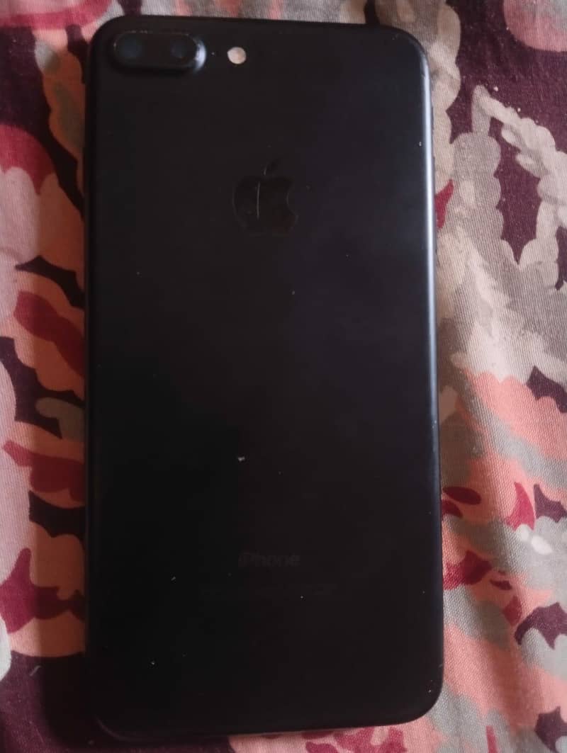 Apple iPhone 7 Plus 0