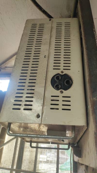 Heavy Duty 7000 Watt Voltage Stabilizer (Input 100V-260V)