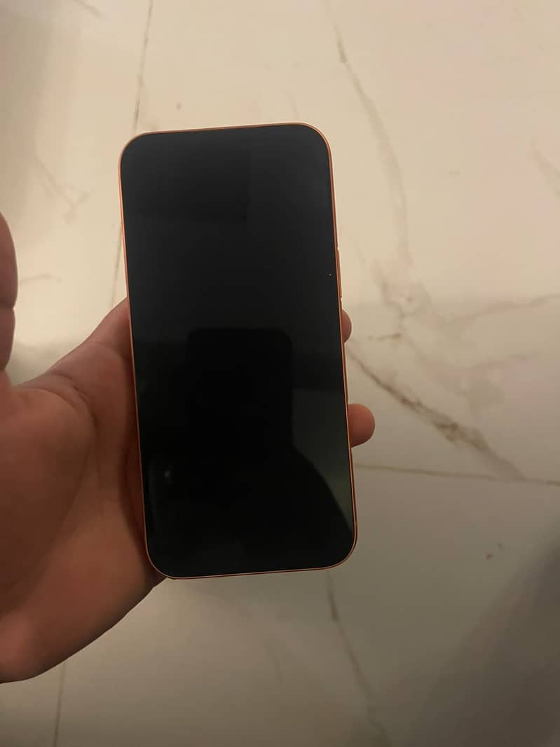 Apple iPhone 17 Pro Max 1