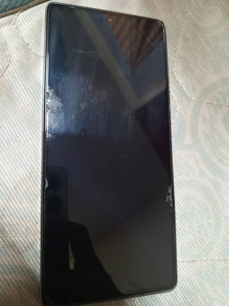 Infinix Note 40 5