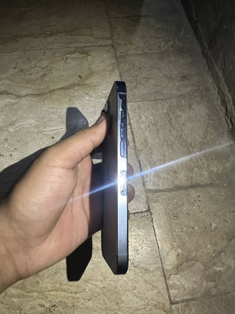 Apple iPhone 13 Pro 6