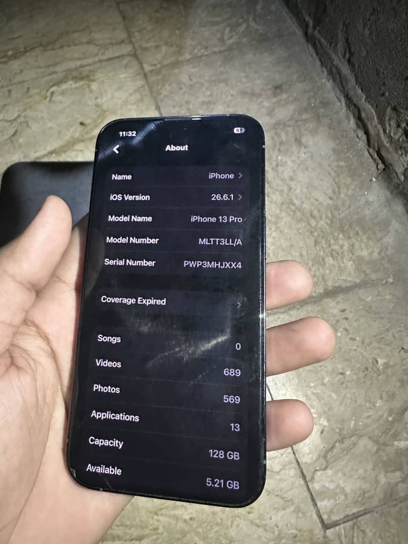 Apple iPhone 13 Pro 8