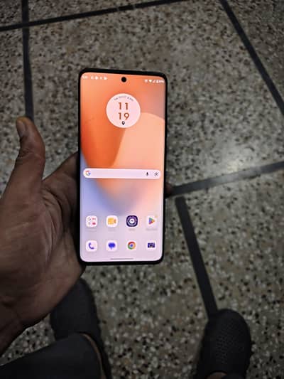 Moto Edge 40 Neo 12/256 urgent sale