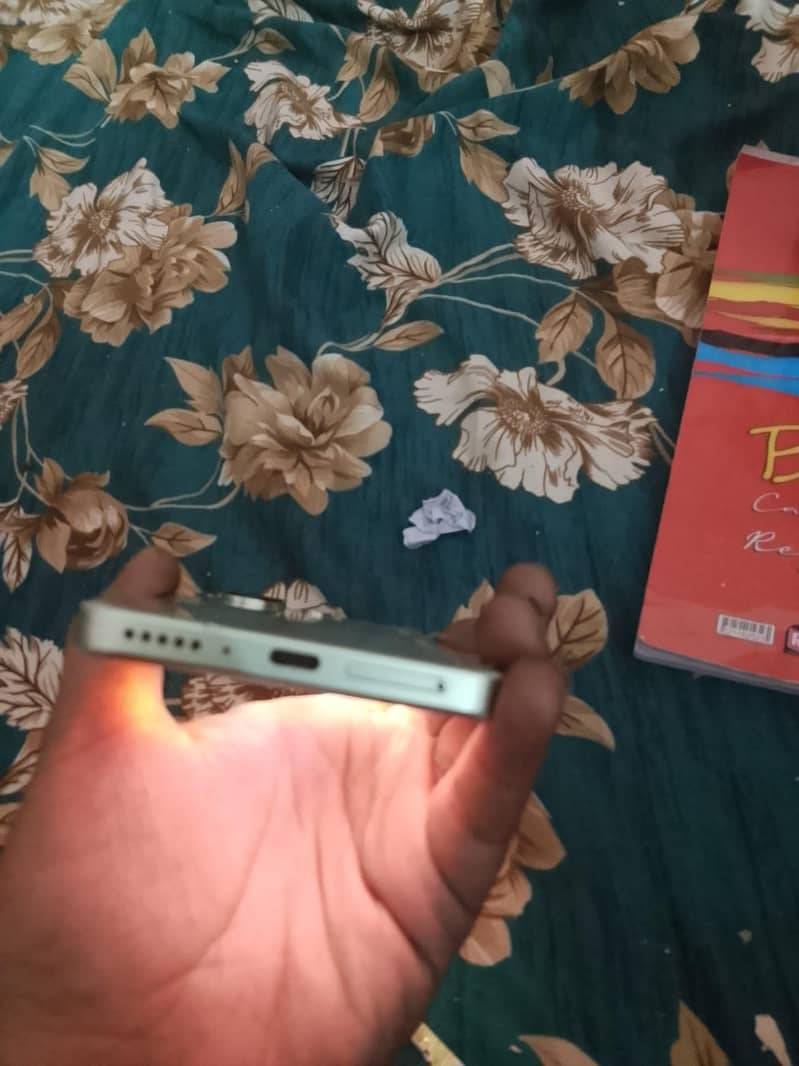 Xiaomi Redmi Note 13 1
