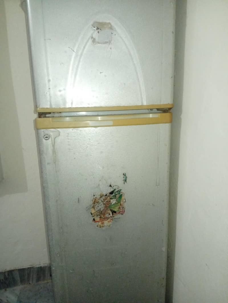 Refrigerator 1