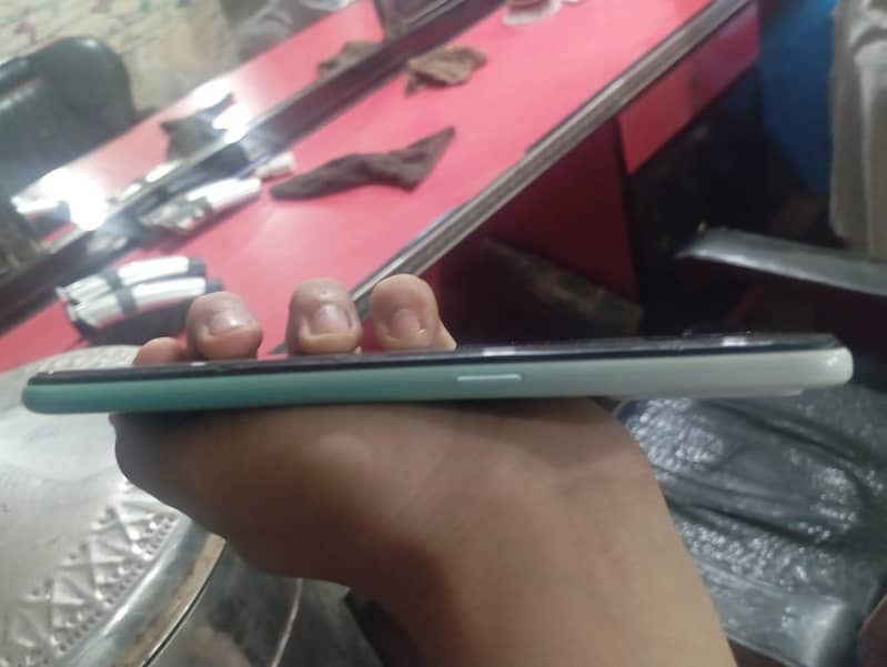 OPPO A31 5