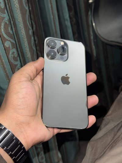 Apple iPhone 13 Pro