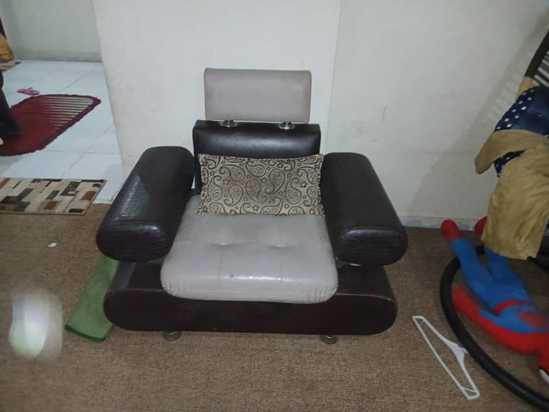 5 Seater Sofa with Table 0