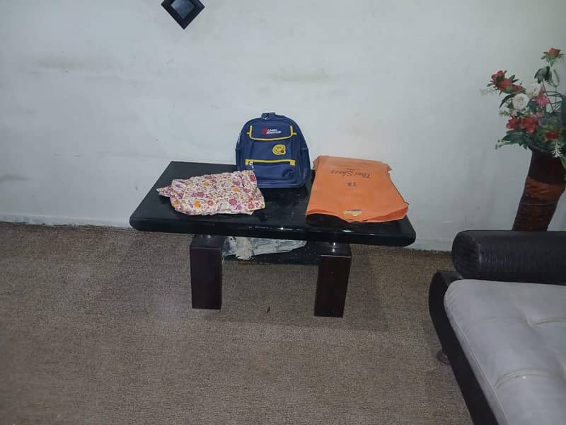5 Seater Sofa with Table 3
