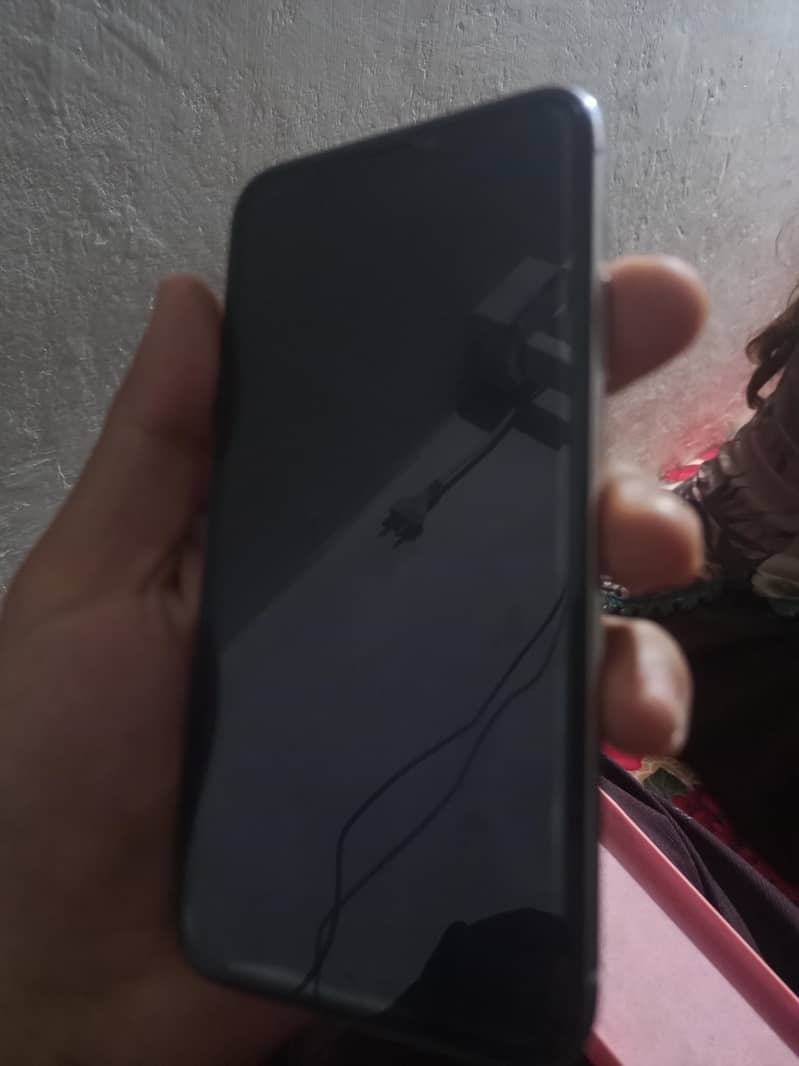 Apple iPhone X 5