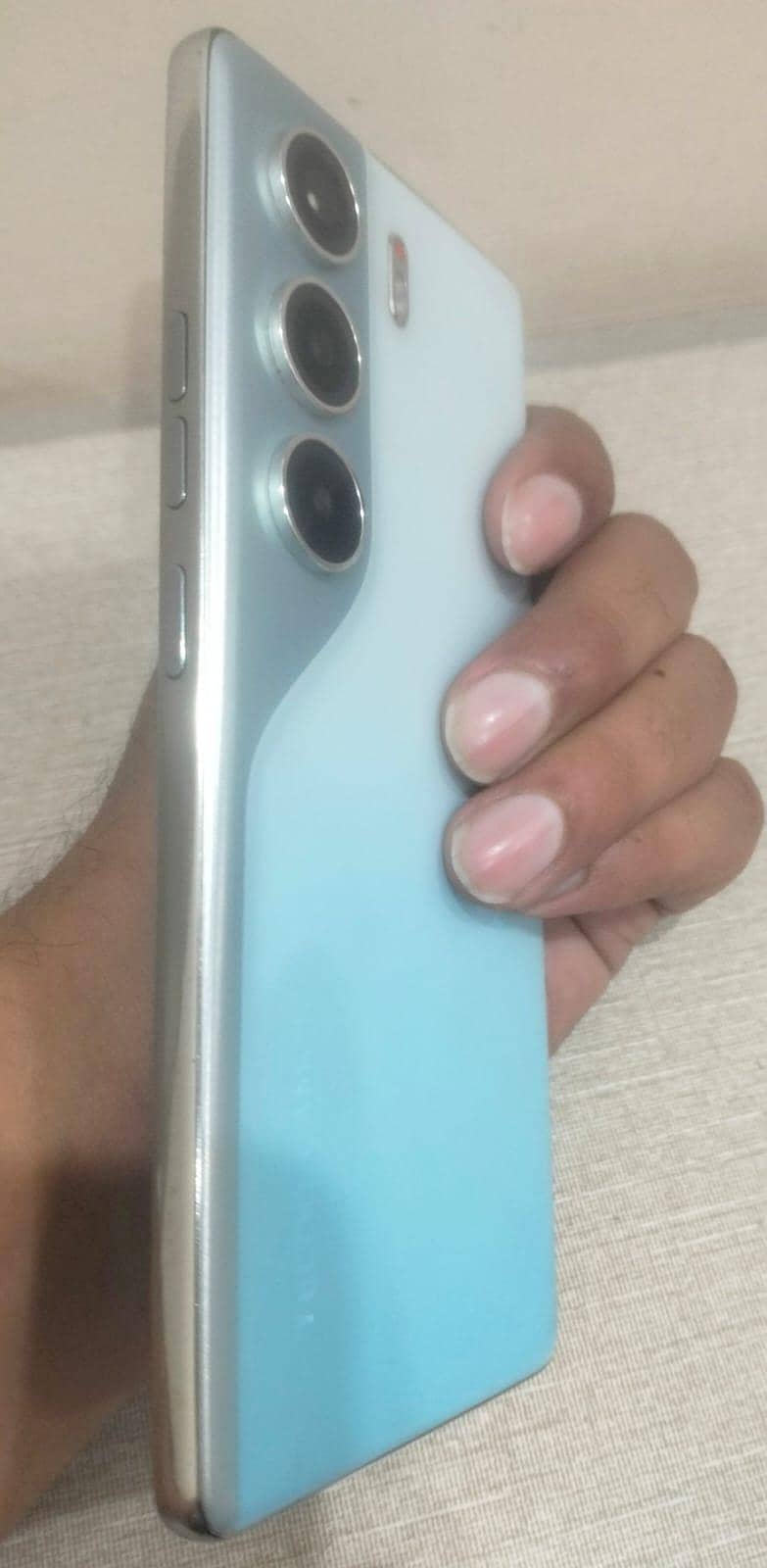 Tecno CAMON 40 0