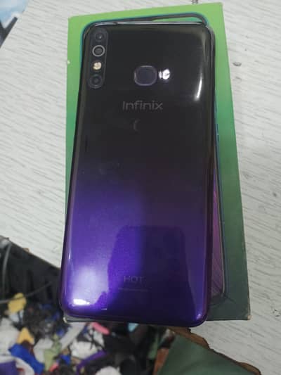 Infinix Hot 8