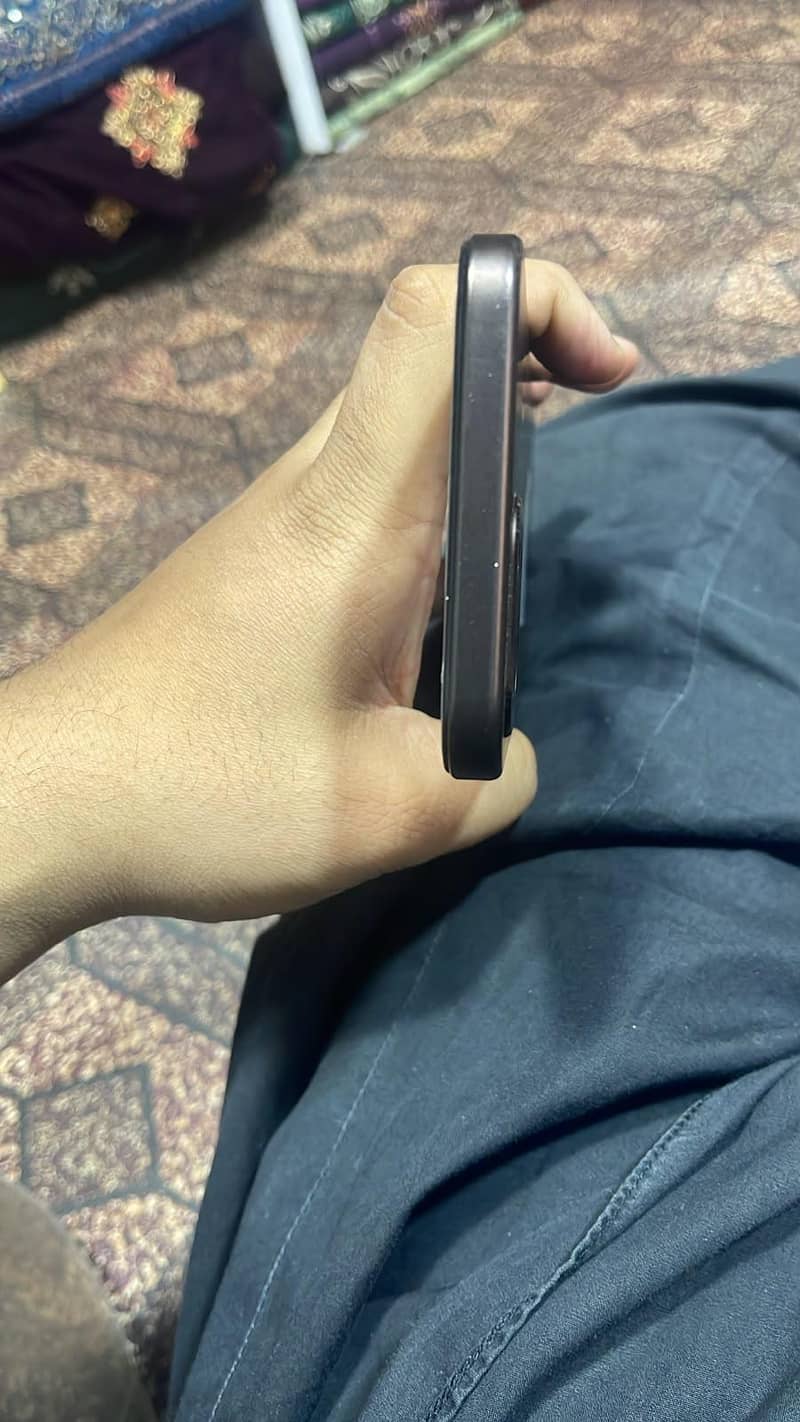 OPPO A6s 4