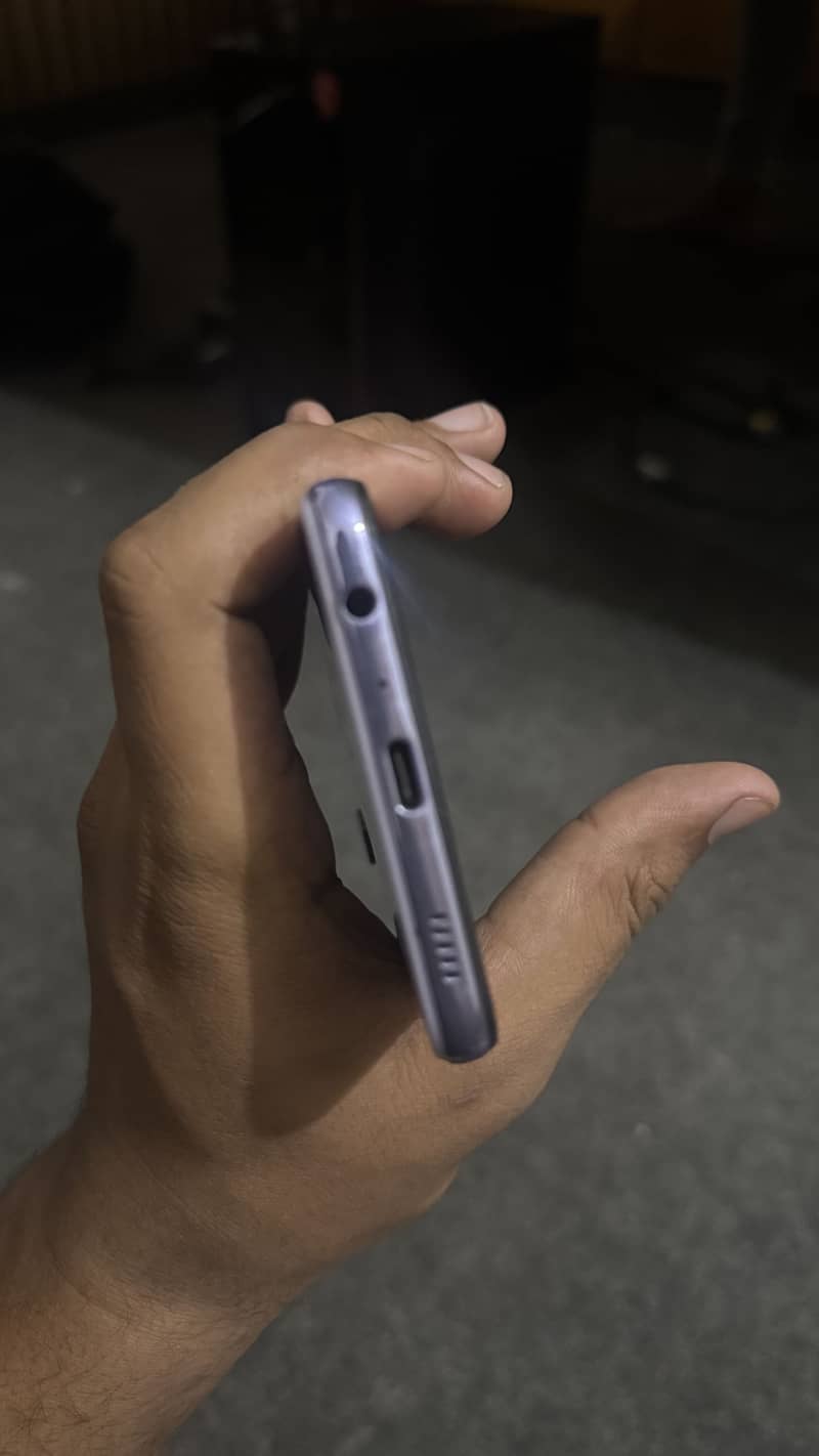 Samsung Mobile A32 1