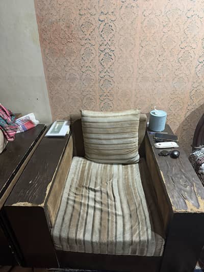 Sofa set