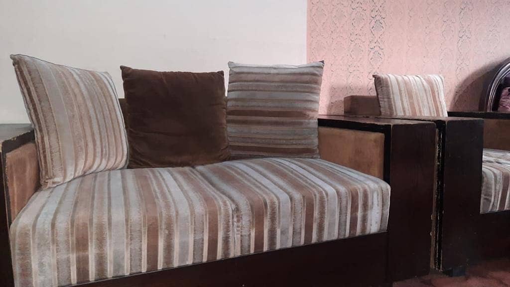 Sofa set 1