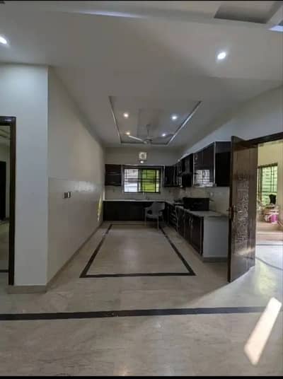10 Marla House for Rent in Central Park Lahore A Block