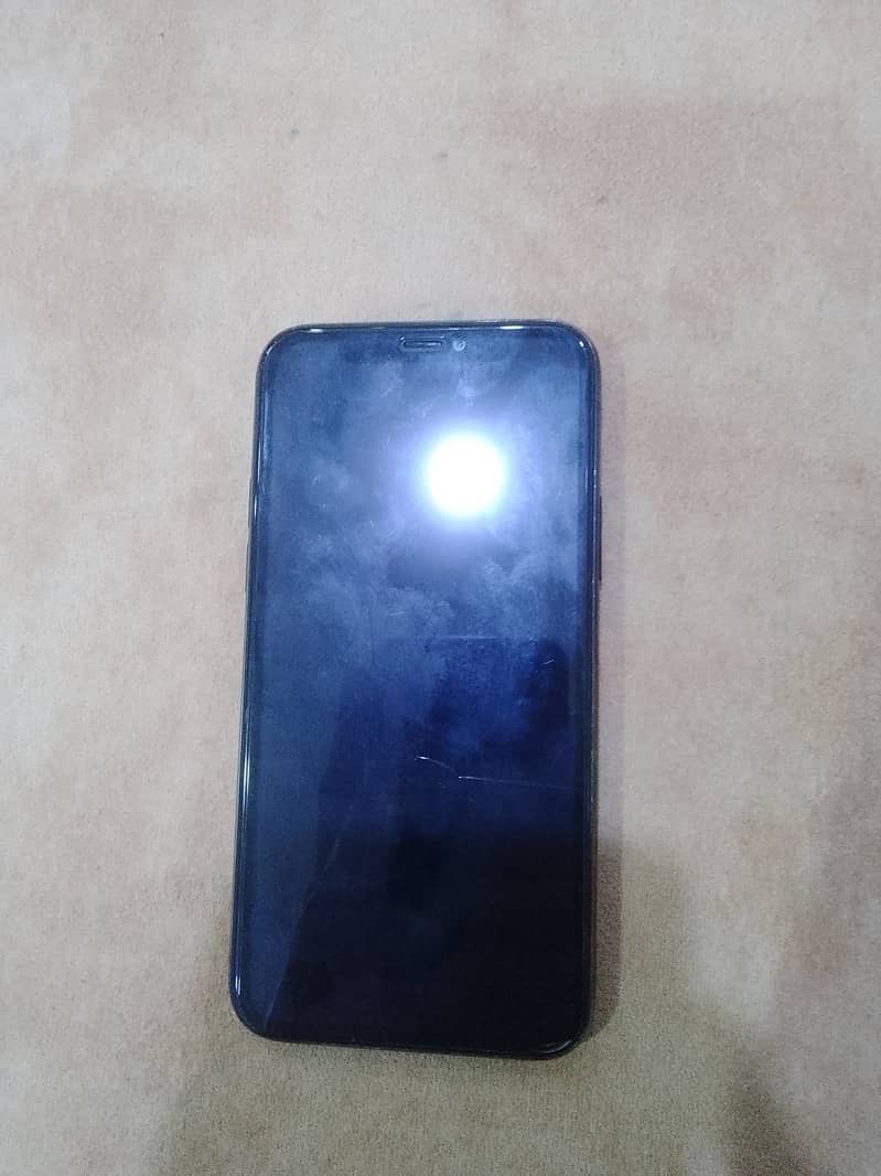 Apple iPhone 11 Pro 1