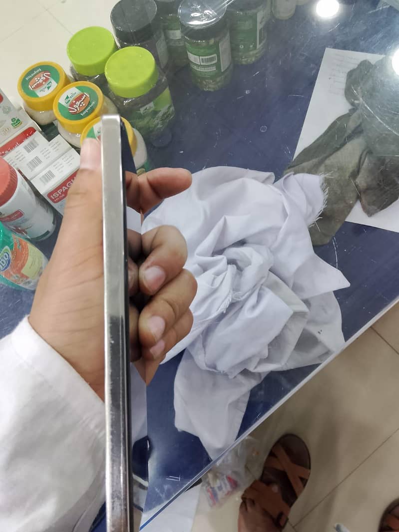 Infinix Note 40 1