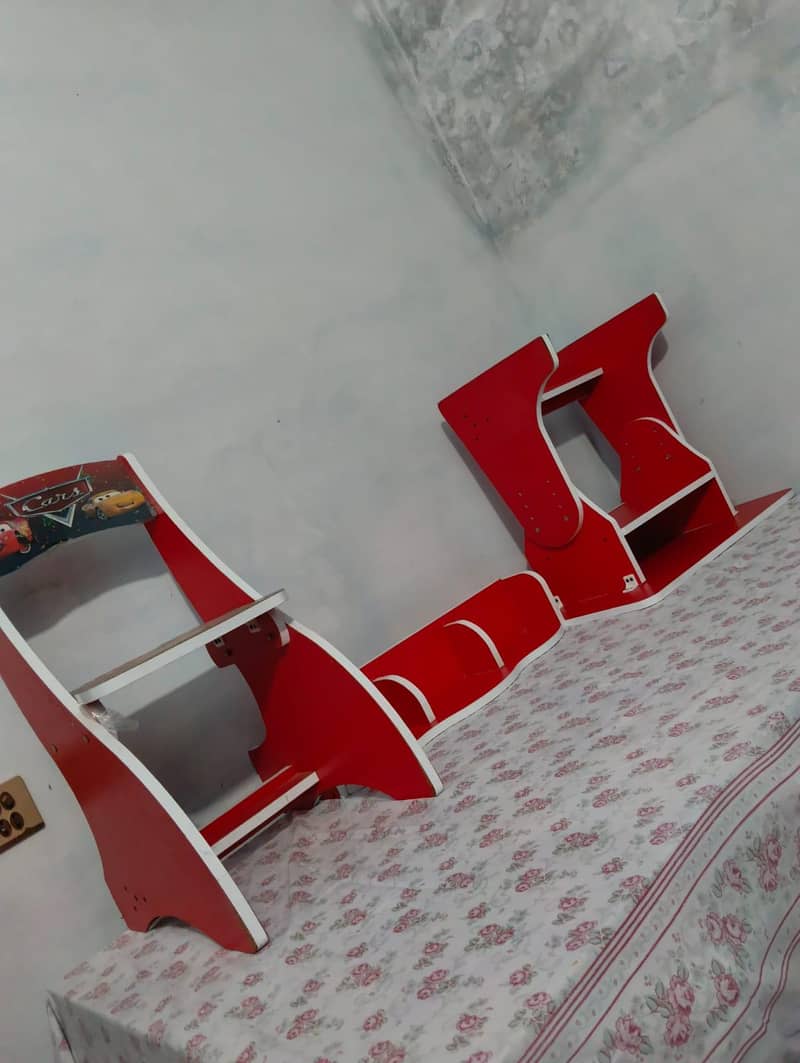 Table for small children's 3