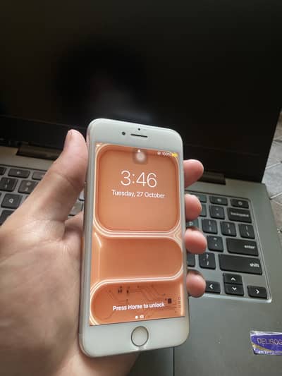 Apple iPhone 7