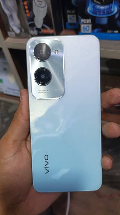 Vivo Y18