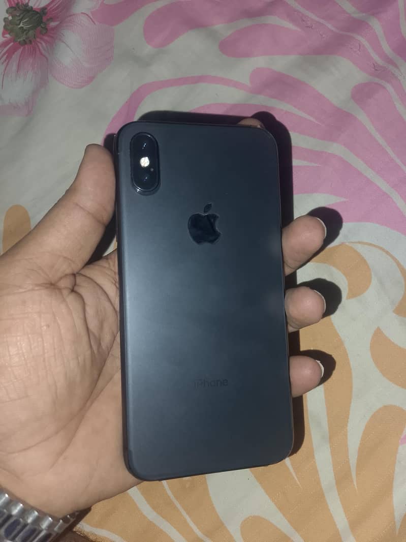 Apple iPhone X 5