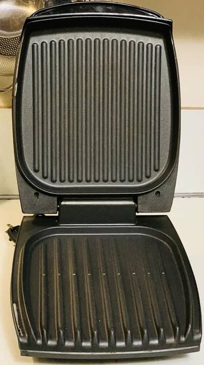 electric grill non stick cooking plate bilkul new hai use nhi hoi.