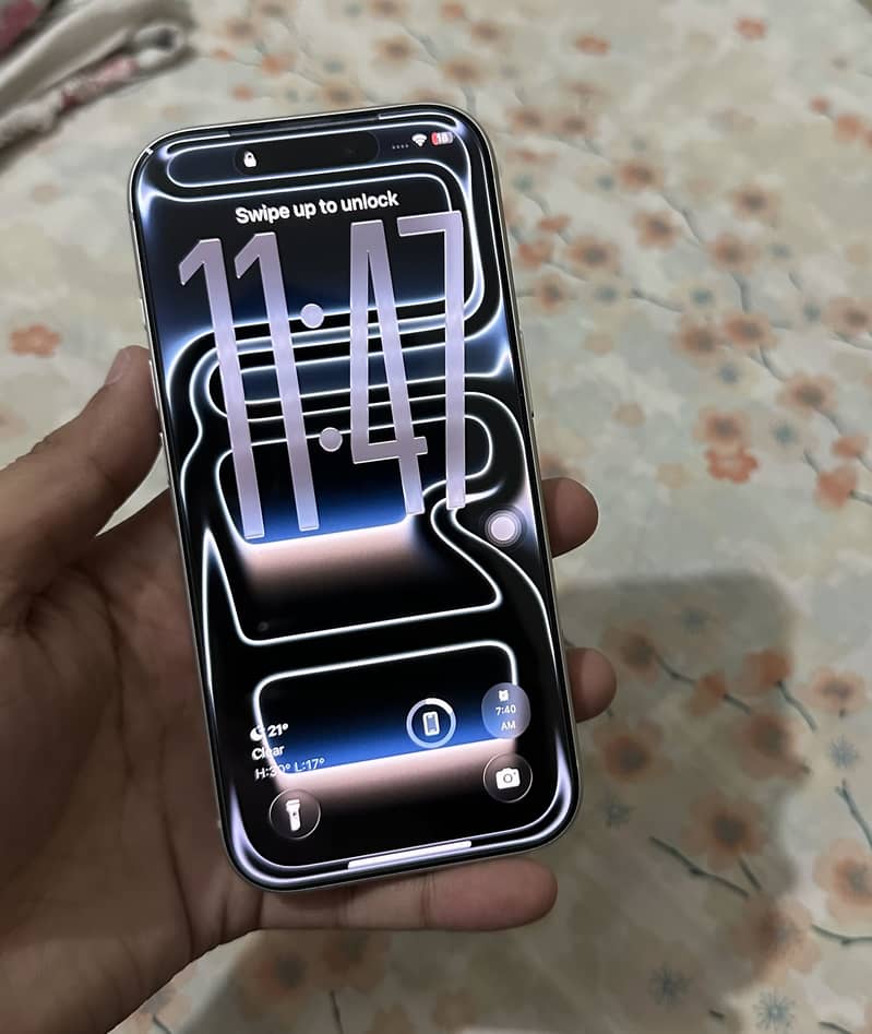 Apple iPhone 17 Pro 0