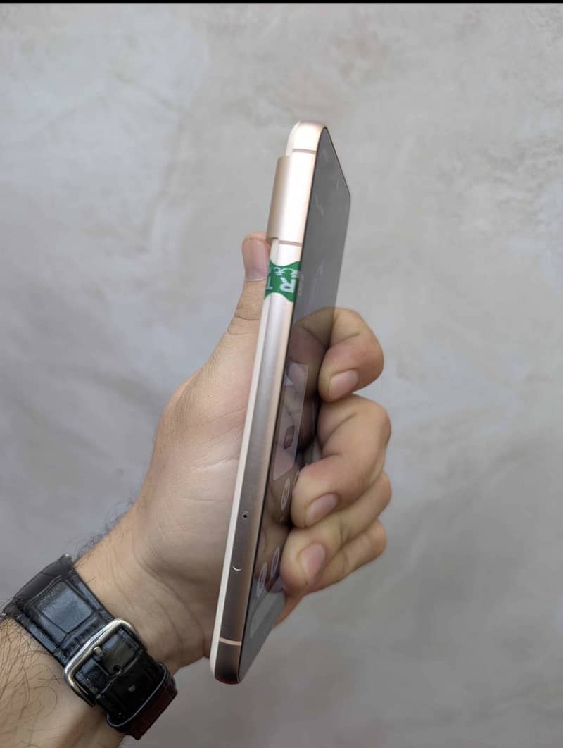 Google Pixel 8 2