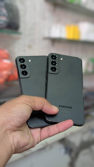 Samsung Mobile S22 5G.       03392200046